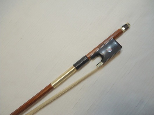 Dorfler 17 Viola Bow