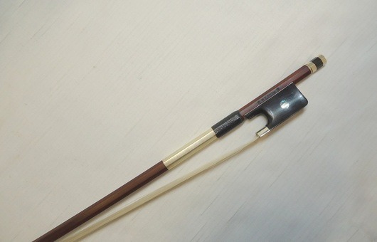Dorfler Viola Bow